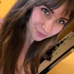Meet your Posher, Christina Marie